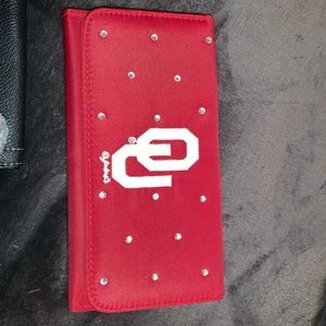 Ou Oklahoma wallet